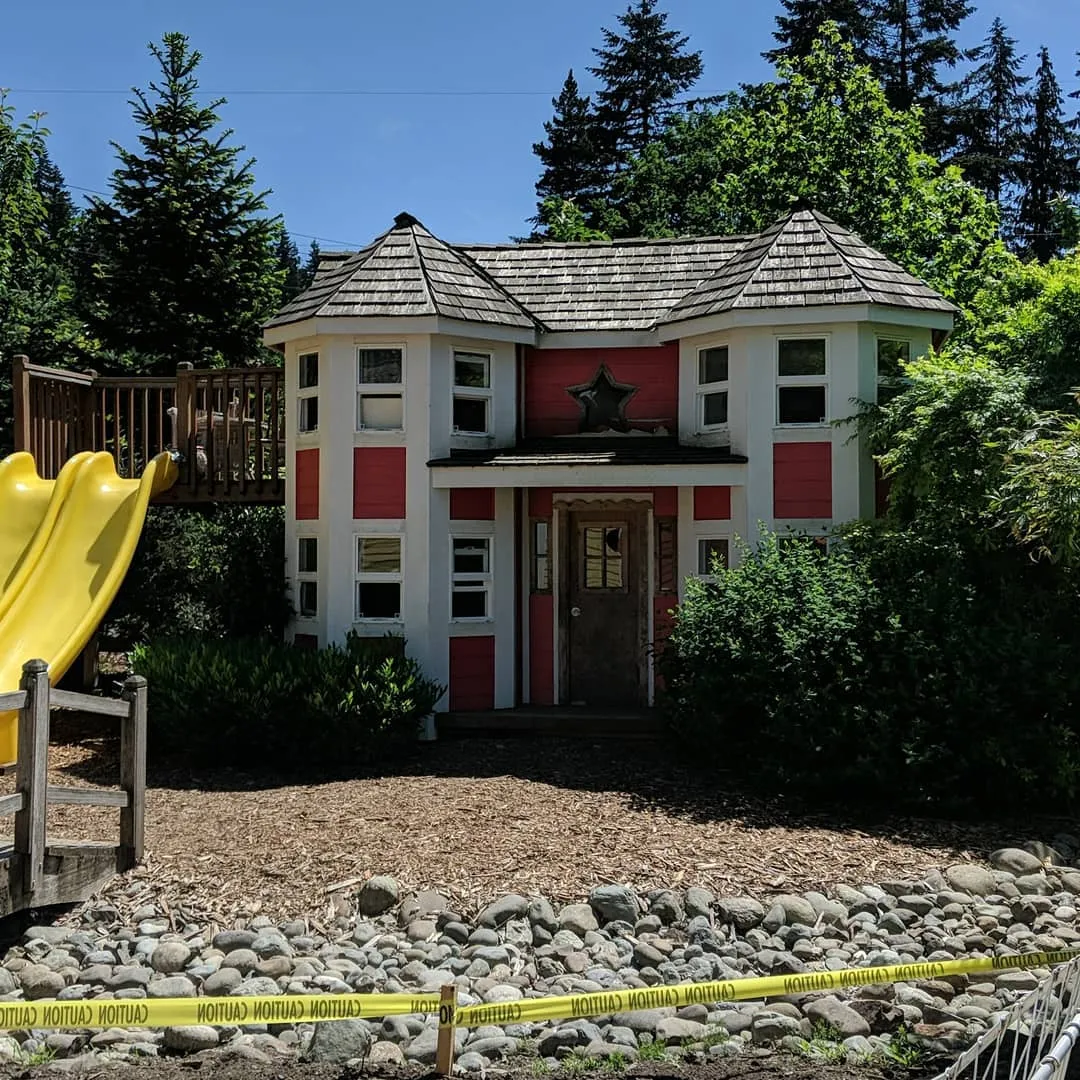 Room for rent, near whole foods and freeway access, $1600 month, first last security deposit no dogs plz email for appointment